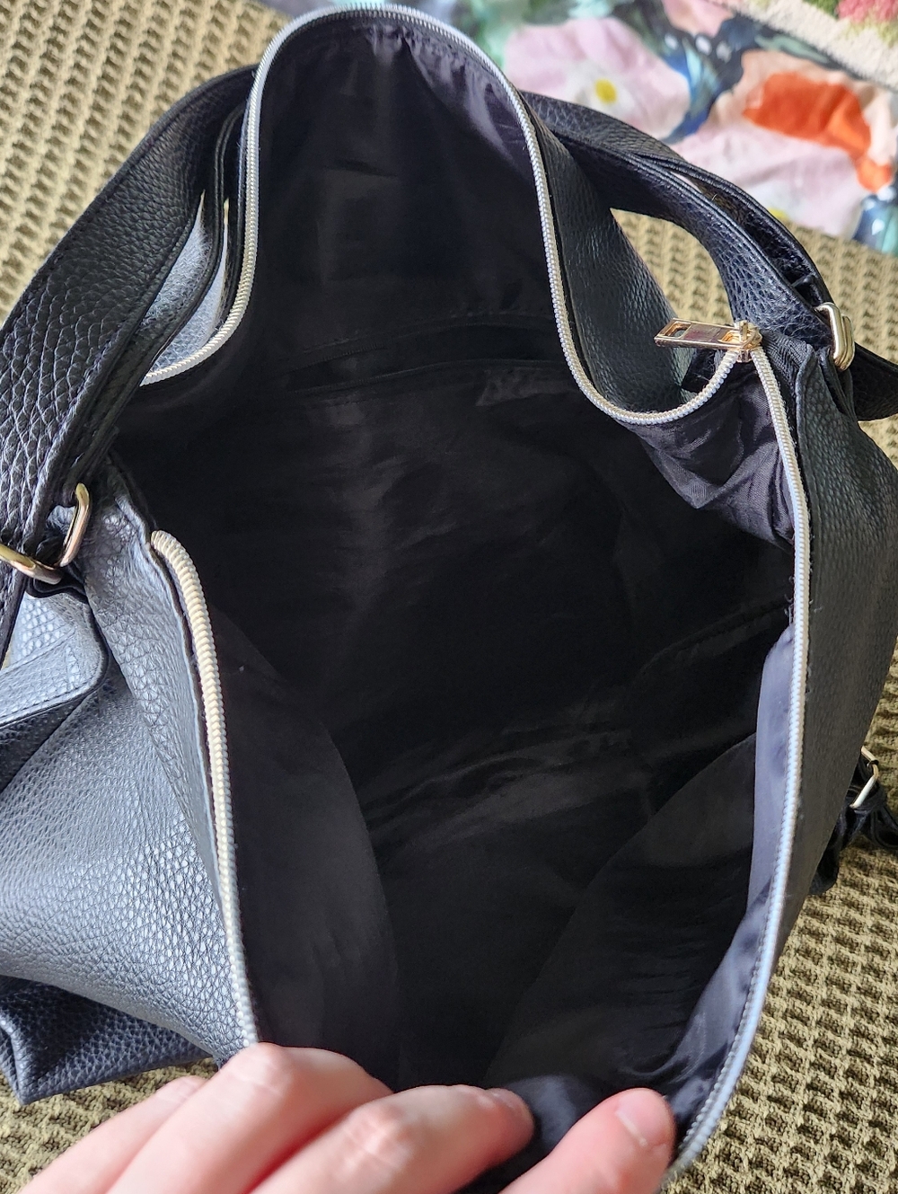 Convertible Backpack Bag - Picture 3 of 3